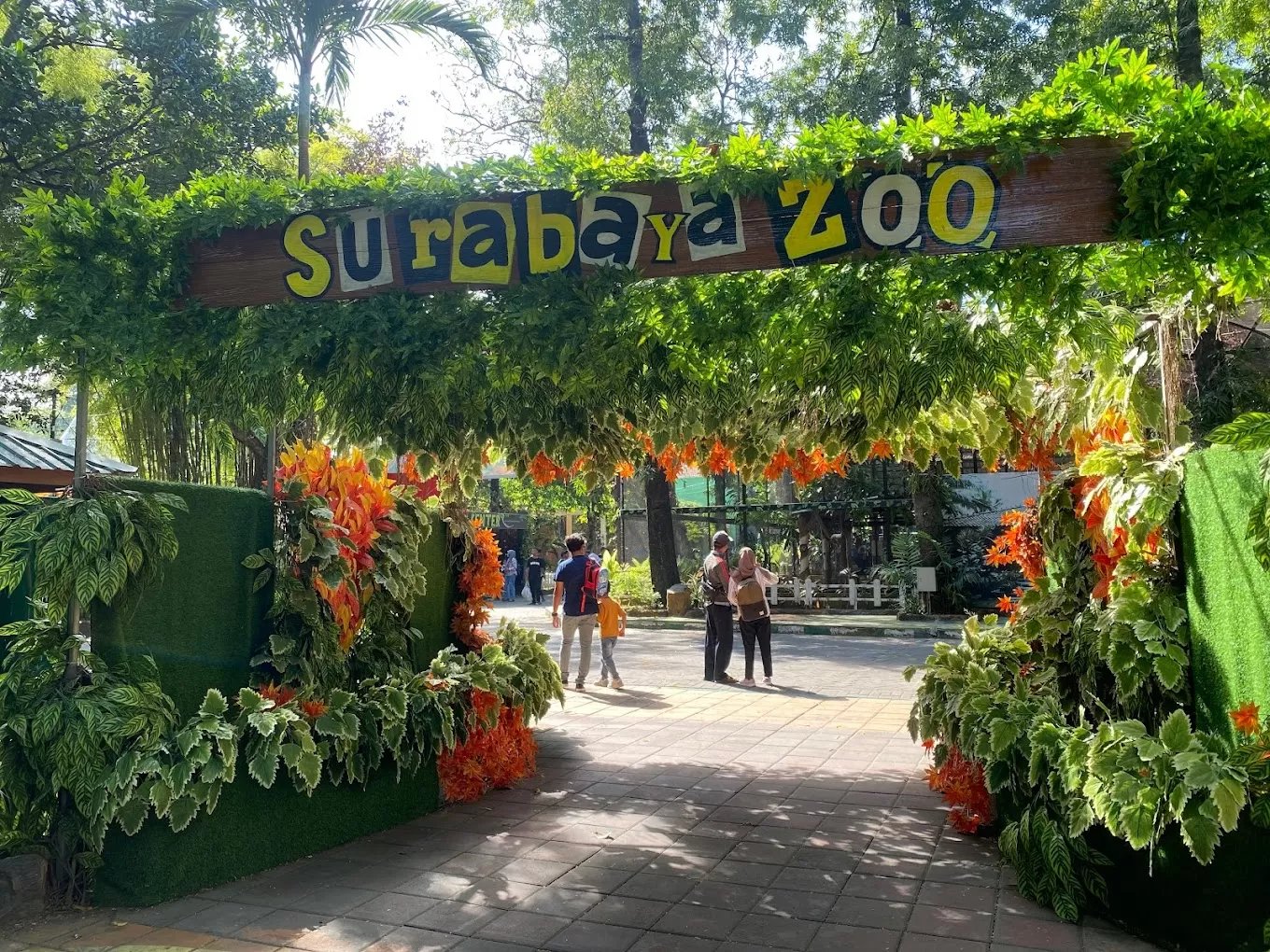 Kebun Binatang Surabaya