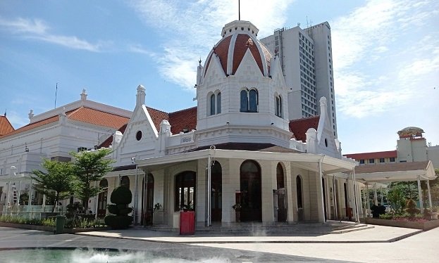 Central Surabaya